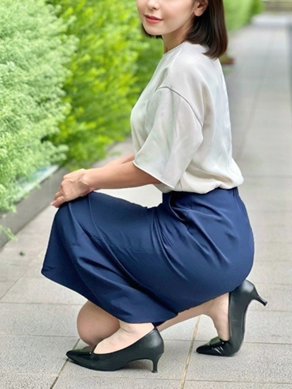 林つむぎ(39)