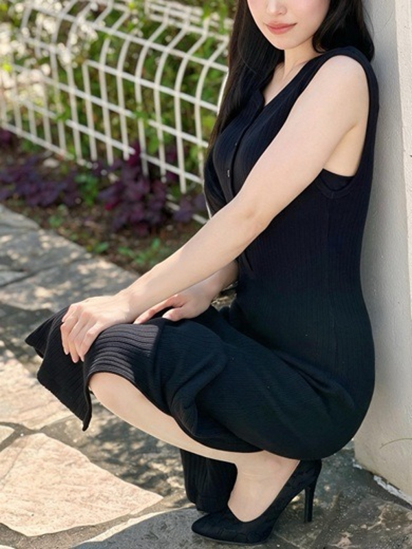 宮崎うみか(30)
