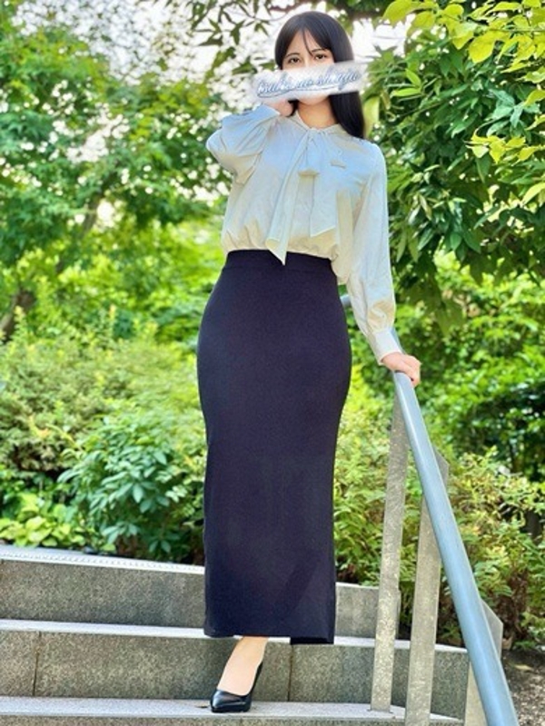 鈴原ひかる(24)