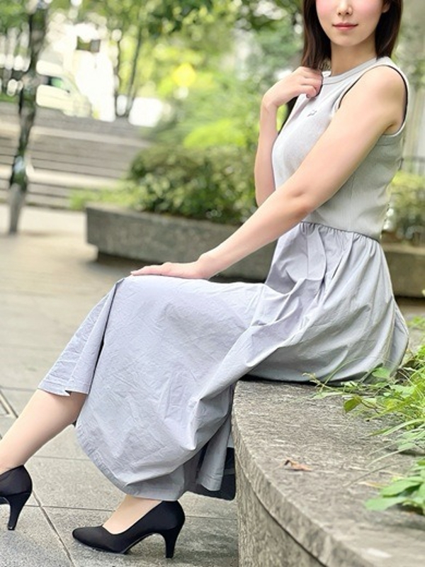 石川りん(33)
