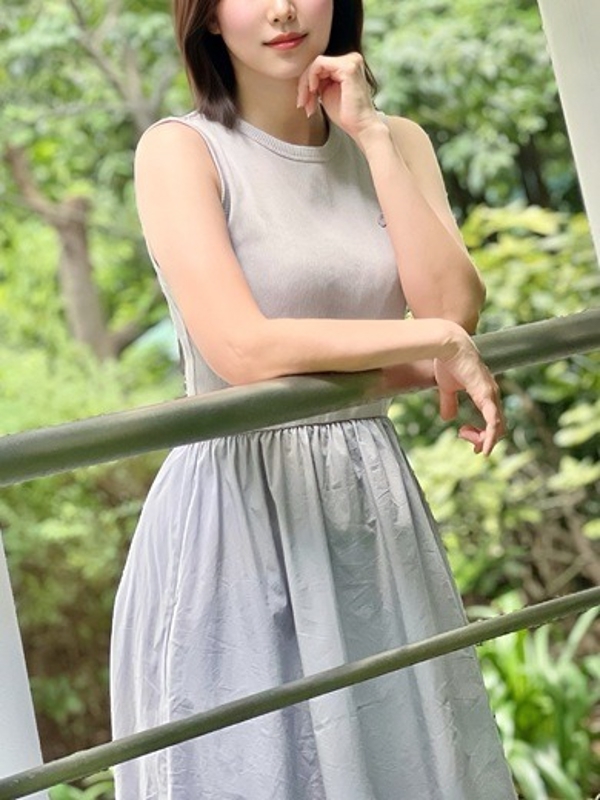 石川りん(33)