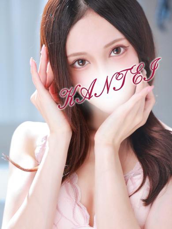 エマ(23)
