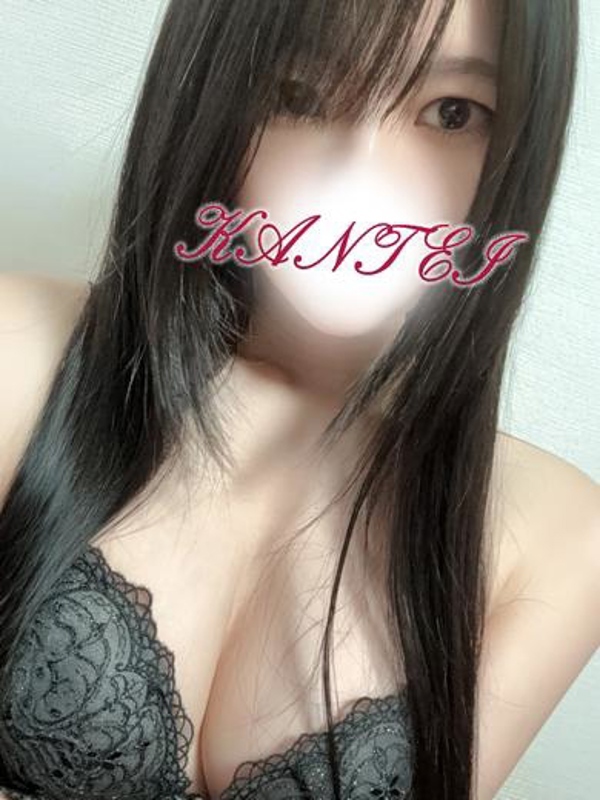 うい(22)