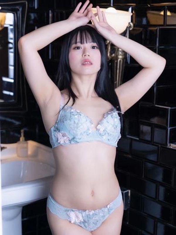 れん(26)