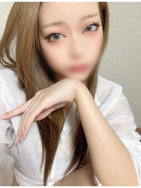 えれな(27)