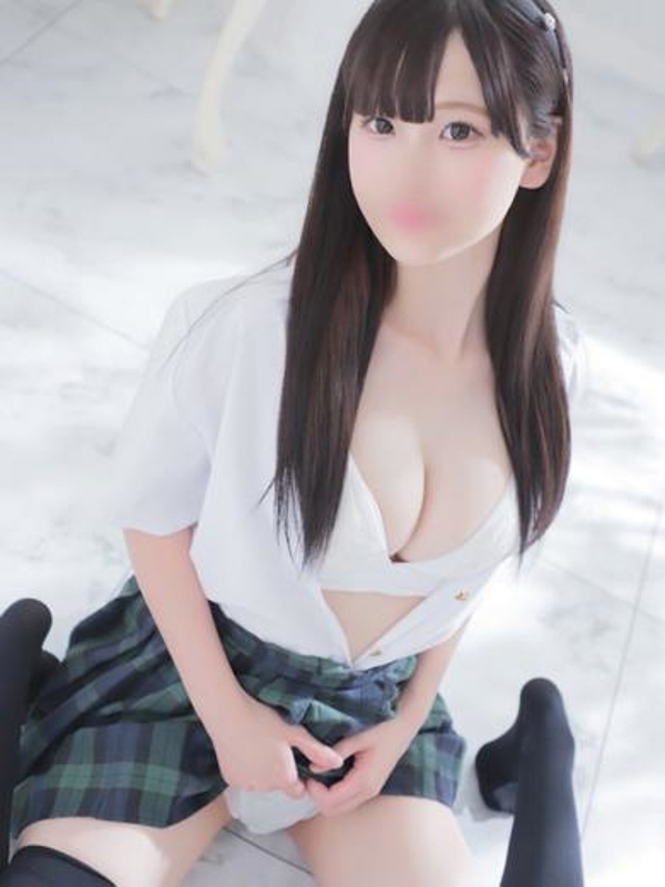 りな(18)
