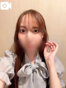 おっぱい、みる？