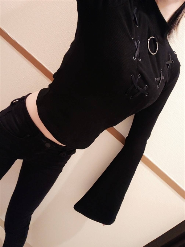 ゆり(30)