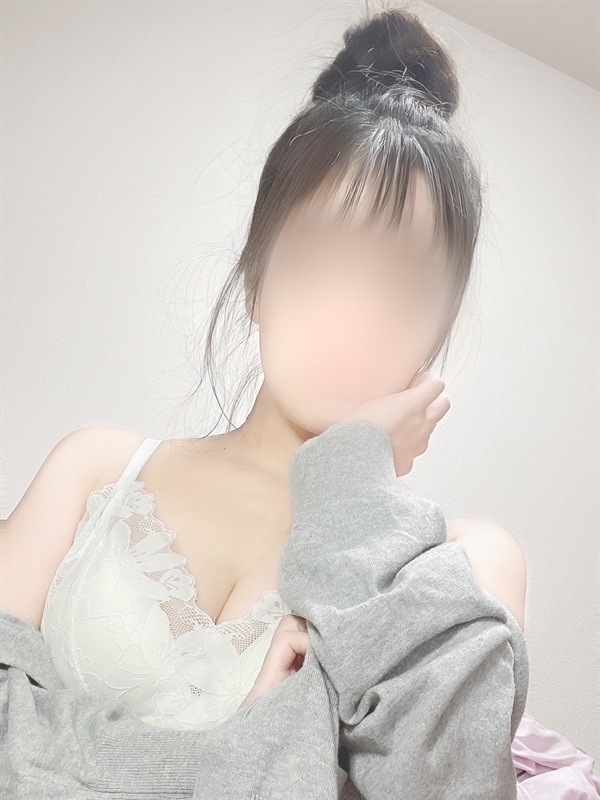 せな(27)
