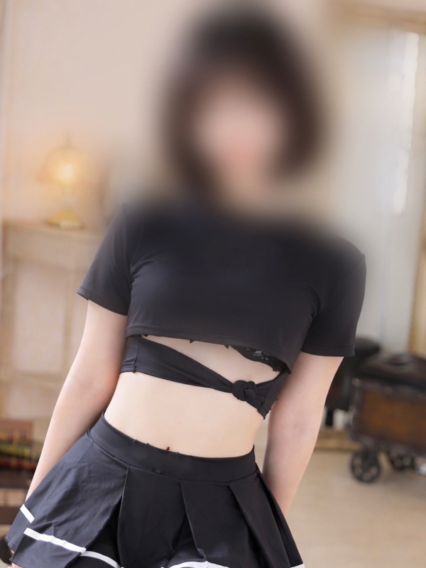ツバサ(28)
