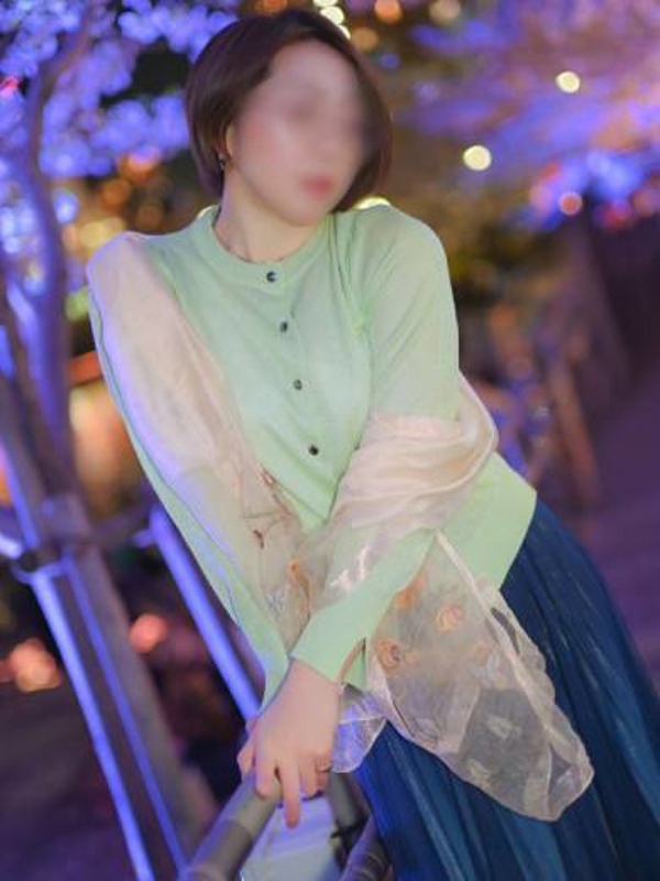 凪(なぎ)(35)