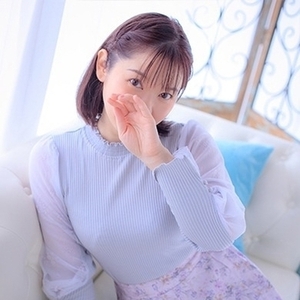 【まなか】 美乳☆ラブコンシェルジュ