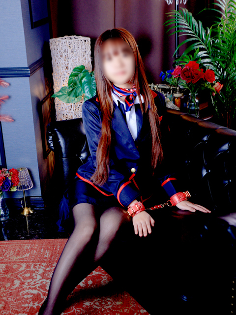 柚木まい(25)