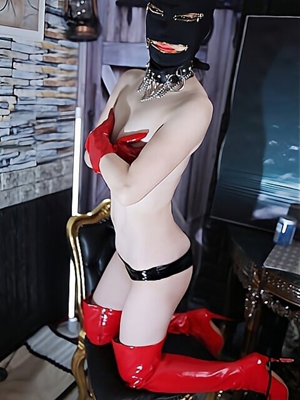 瑞貴(36)