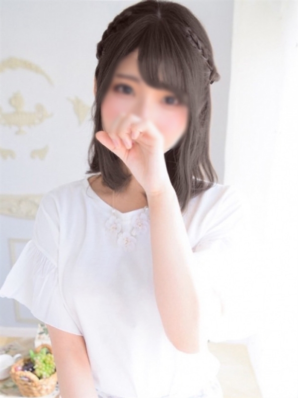 まい(23)