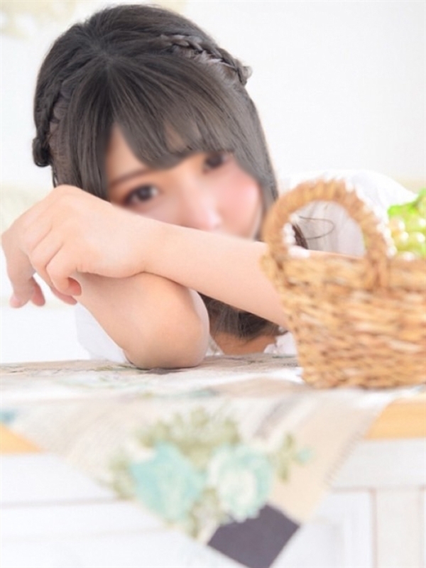 まい(23)