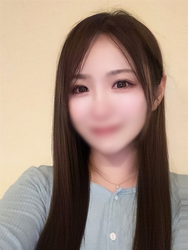 ひな(27)