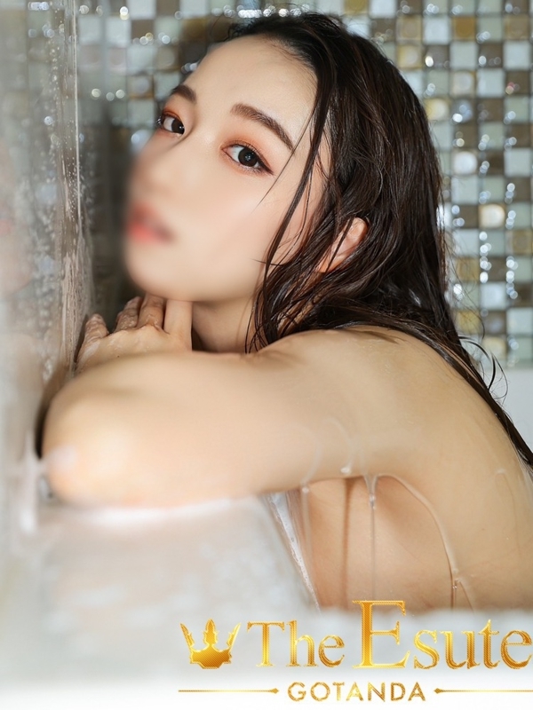 あきな(25)