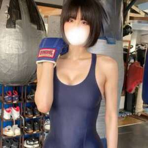 8/6(木)12:00-21:00出勤！！