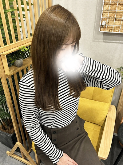 香澄　かれん(27)