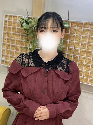 桃谷　なずな(22)