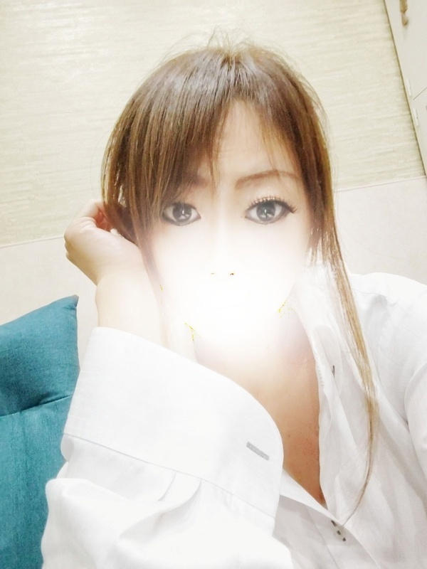 浜崎　雫（鬼寸止め痴女）(32)