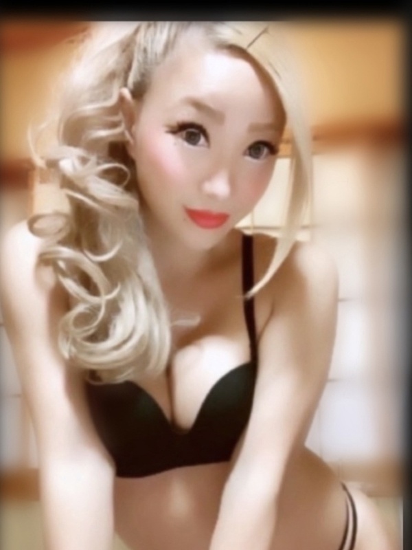 NH痴女・釜崎あゆ(29)