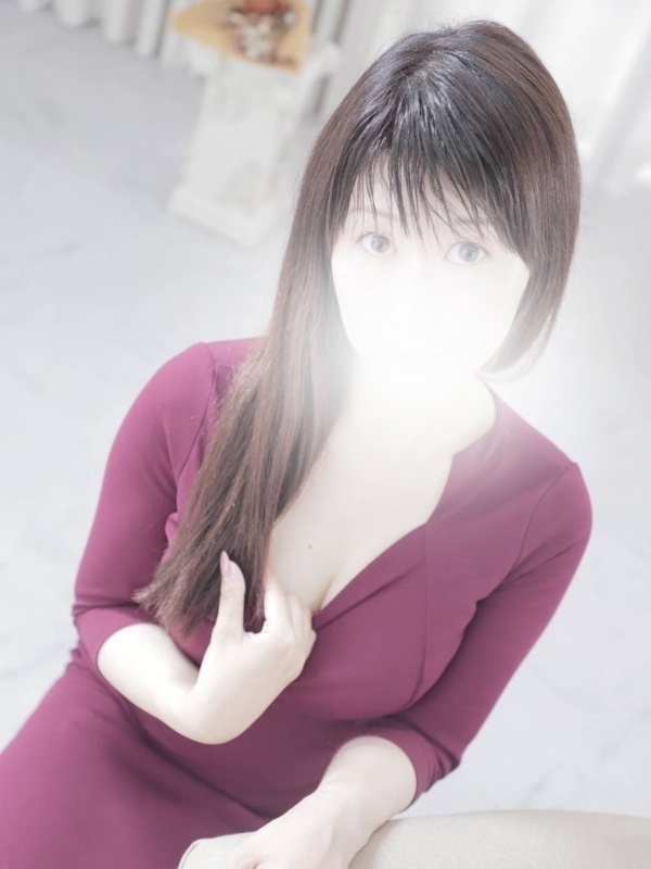 本物の元教師・竹野内　愛(34)