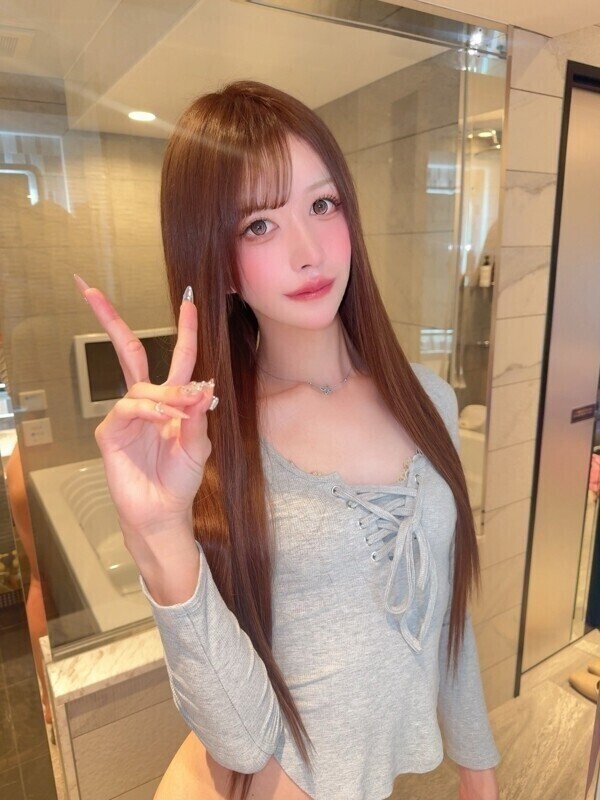 極上NH・藤咲りおん(20)