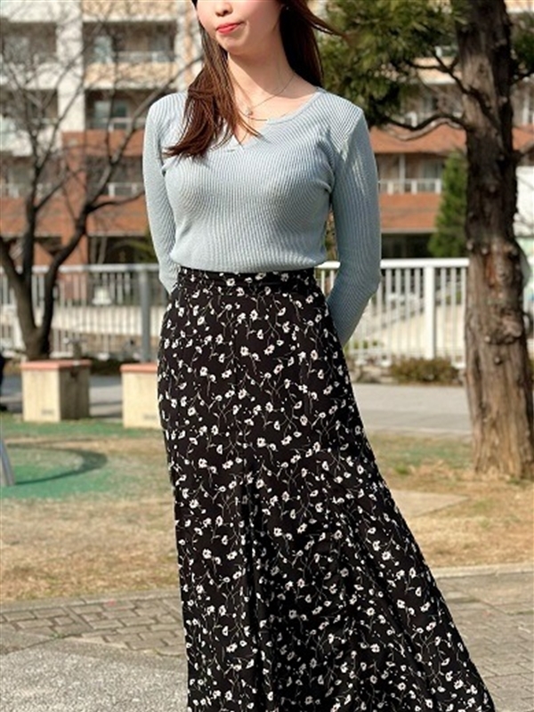 水越ゆりあ(30)