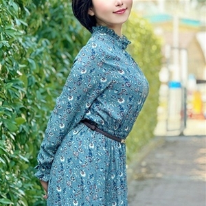 平井あやね