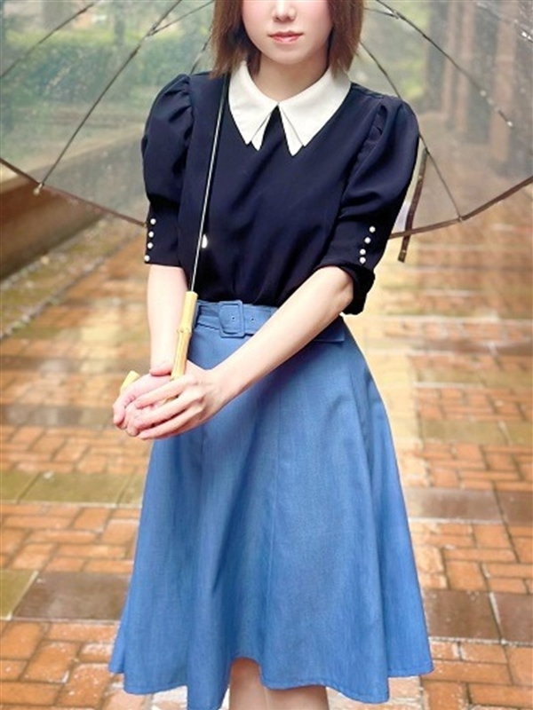 春川まなつ(29)