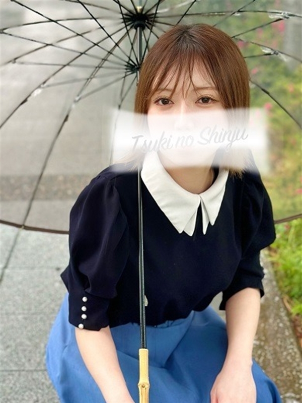 春川まなつ(29)