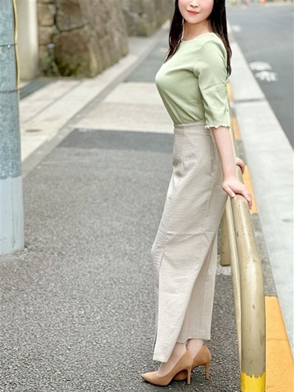 宮本ちか(25)