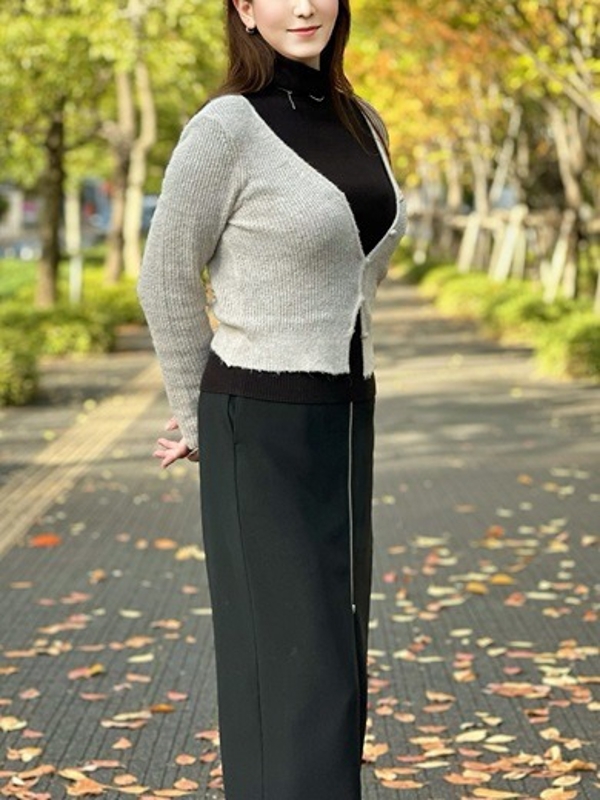 吉岡せりか(37)
