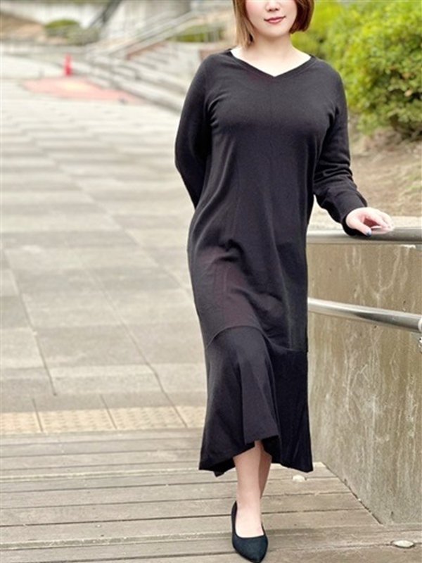 石川のぞみ(32)