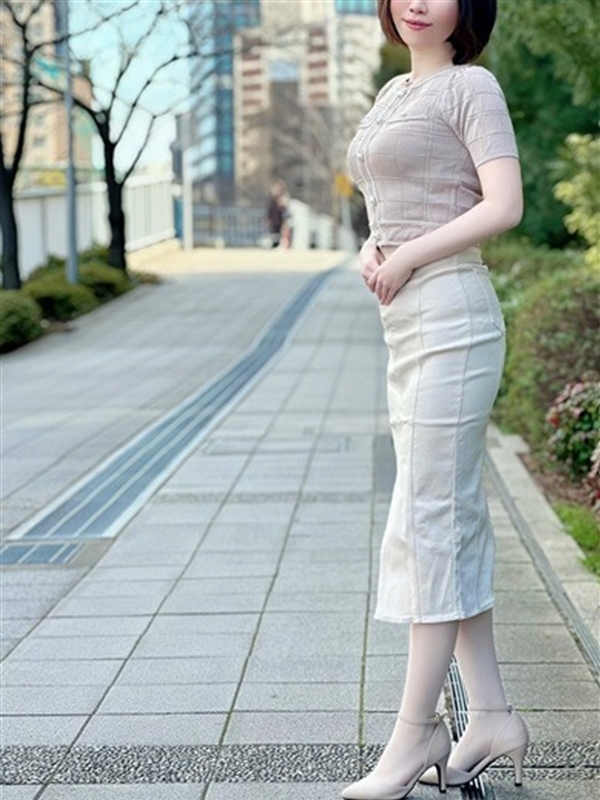 山崎みか(30)
