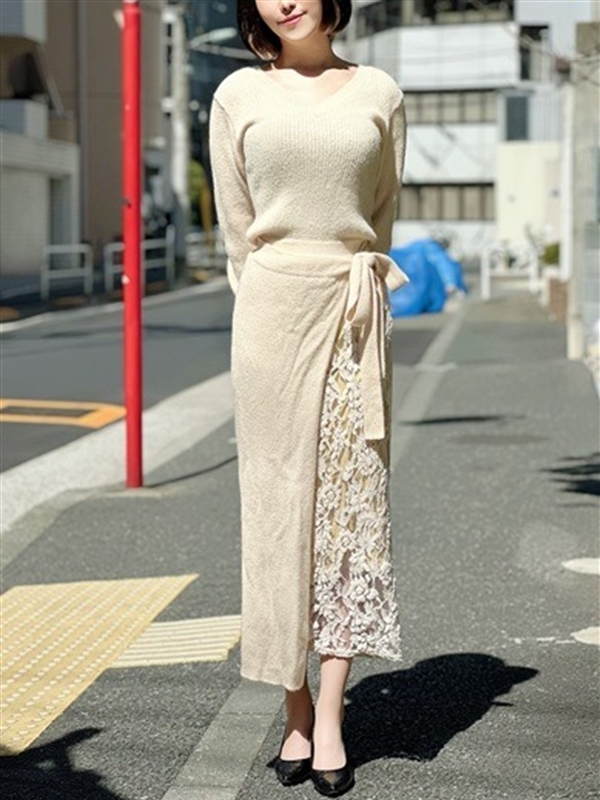 秋山ことみ(40)