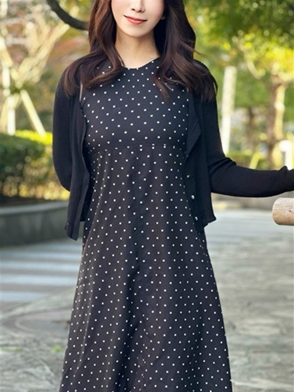 森田ひなこ(31)