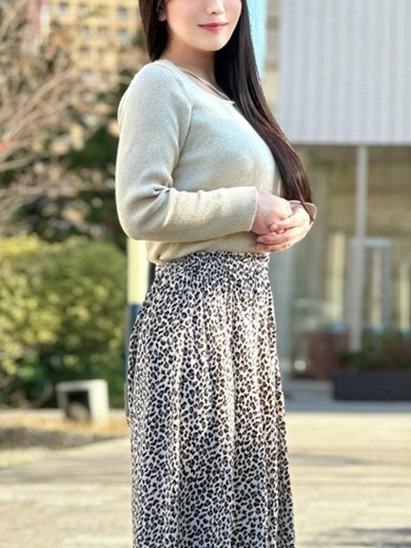 杉本みつは(28)