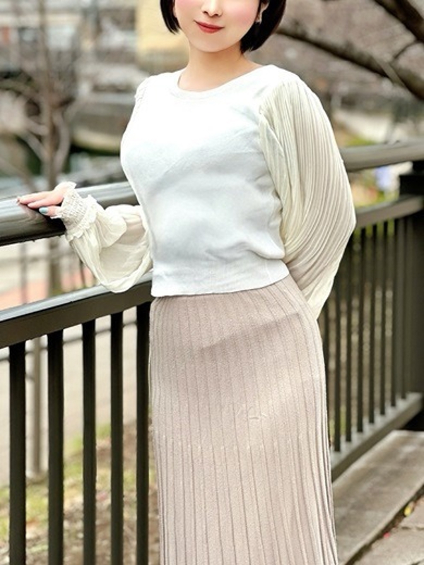 中井ゆな(37)