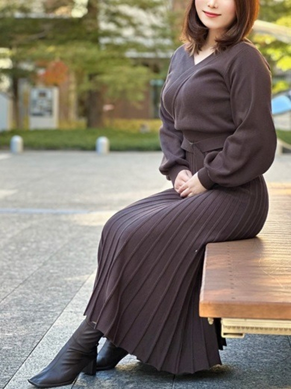 高木ほまれ(32)