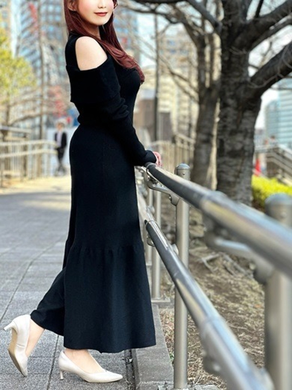 山下うたの(32)