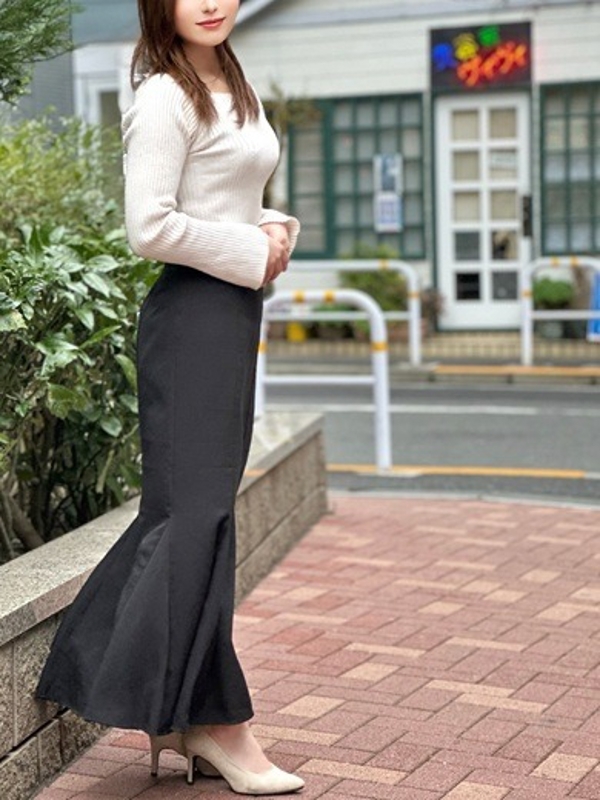 沢田れな(27)