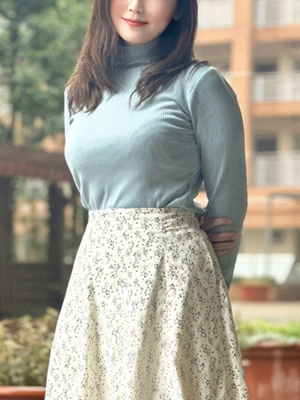 山田るい(42)