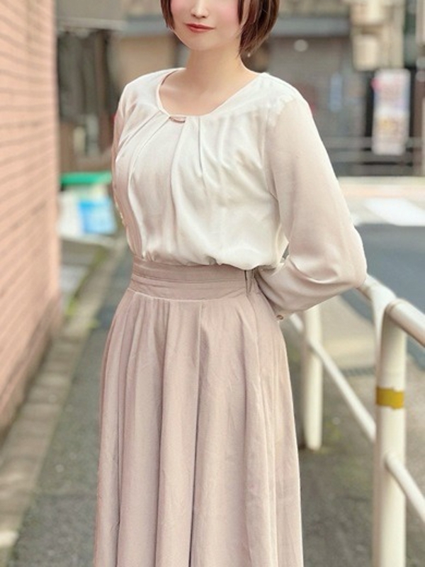 長谷川しの(39)