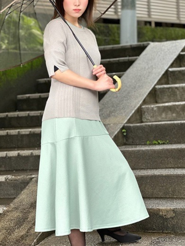 小泉さり(31)
