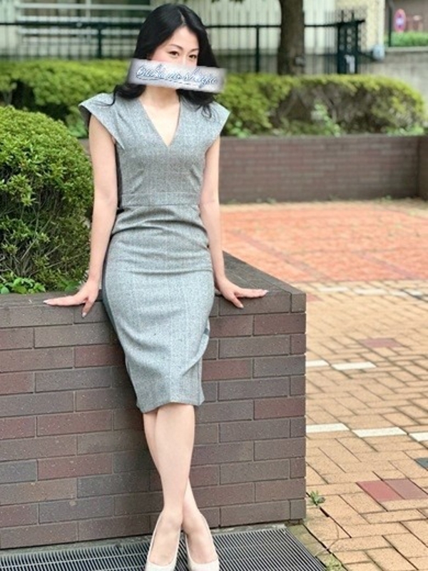 千歳さおり(36)