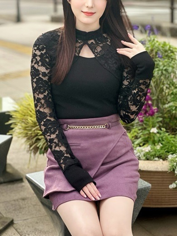 萩本りょうこ(35)