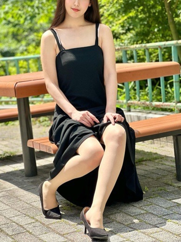 大江はな(36)